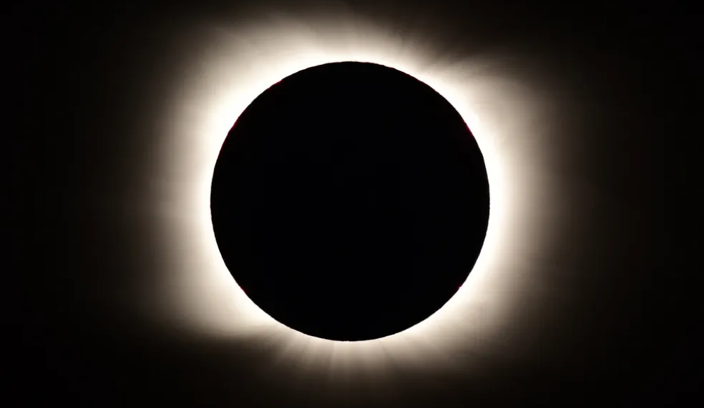 Eclipse solar total acontece dia 08 de Abril, segundo Astrólogo Sergio Sacani terá eclipse Total no Brasil